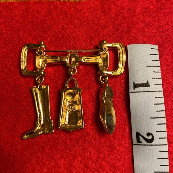 ETIENNE AIGNER  Pin NWT - Picture 7 of 12